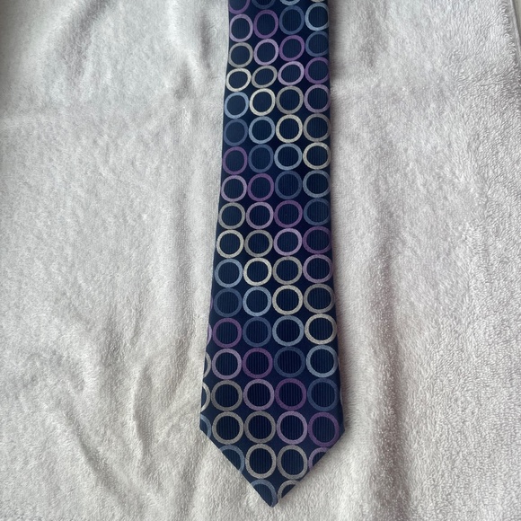 Navy 100% Silk Tie - Picture 2 of 6